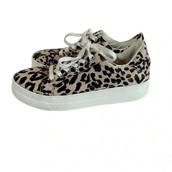 💥 HOST PICK💥 TOPSHOP Cabo Low Top Cheetah Print  Sneakers Size 38 - Picture 1 of 8